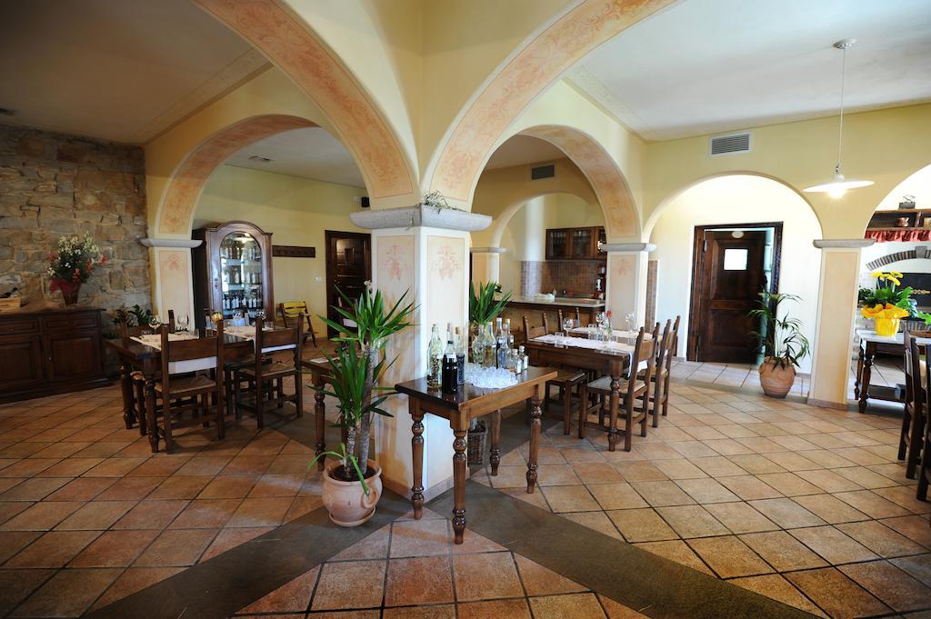 Belica Bed&Breakfast Dobrovo Esterno foto