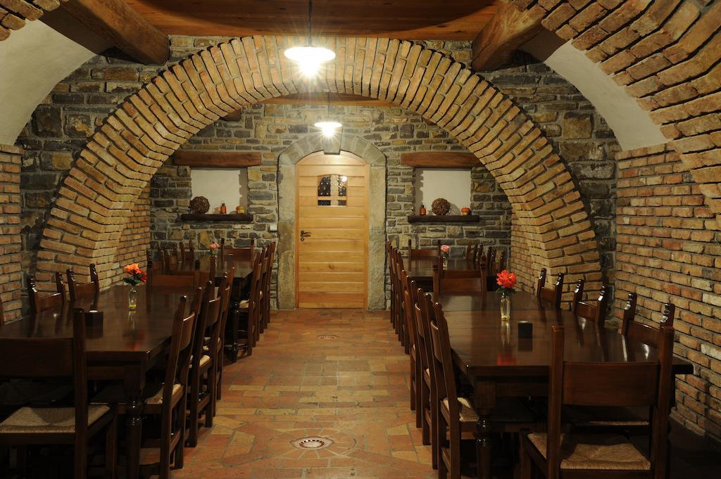 Belica Bed&Breakfast Dobrovo Esterno foto